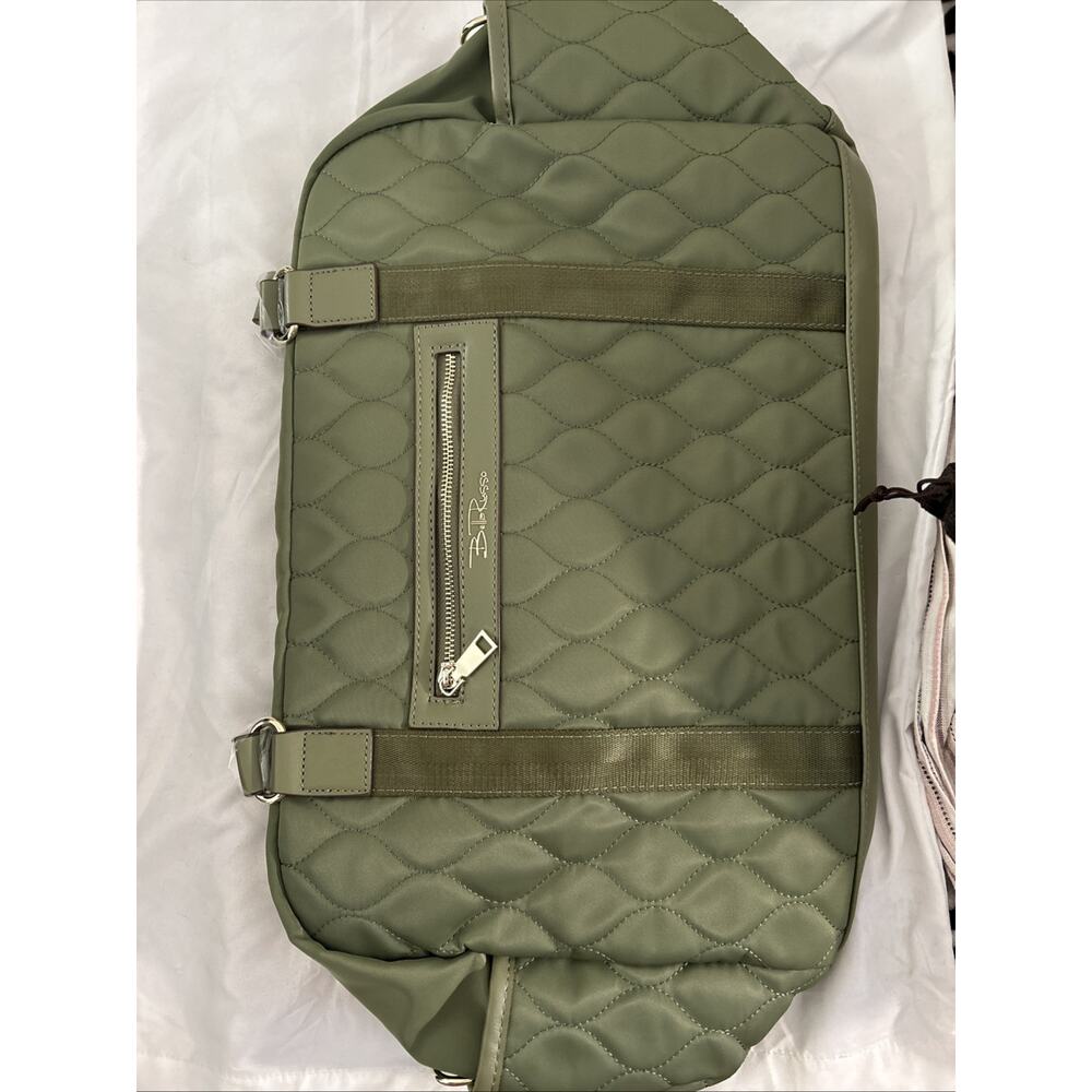 Bella Russo 18” Weekender Quilted Duffle Bag Green With Dust Bag New With Tags